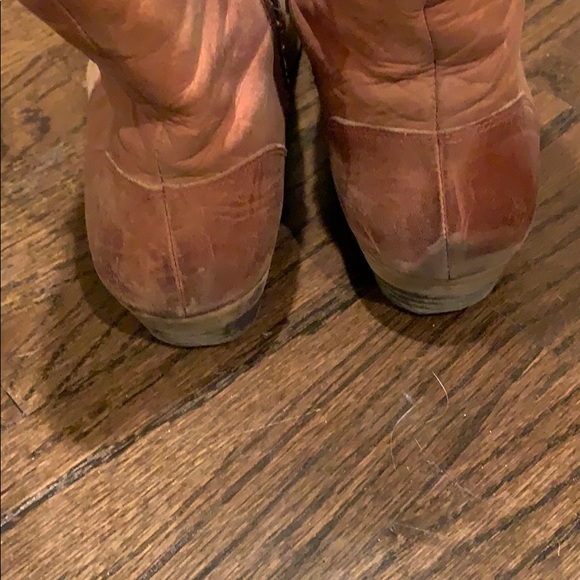 Red leather boots - Picture 5 of 5